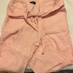 Pink linen crop pant with tie belt